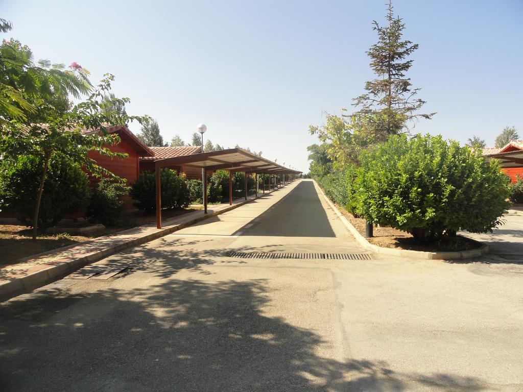 Motel San Isidro Villarrubio Luaran gambar